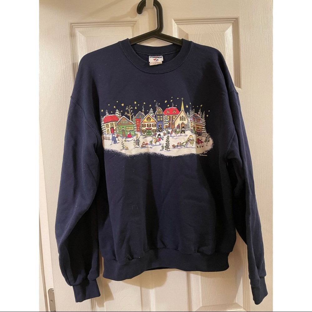 Holiday Crewneck 🎄